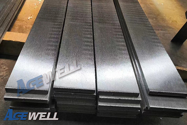 Machinability of 904L Super Austenitic Steel